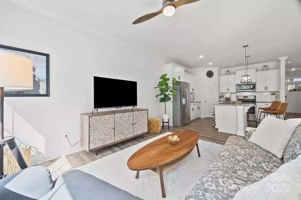 Lake Wylie, SC 29710,663 Cypress Glen LN