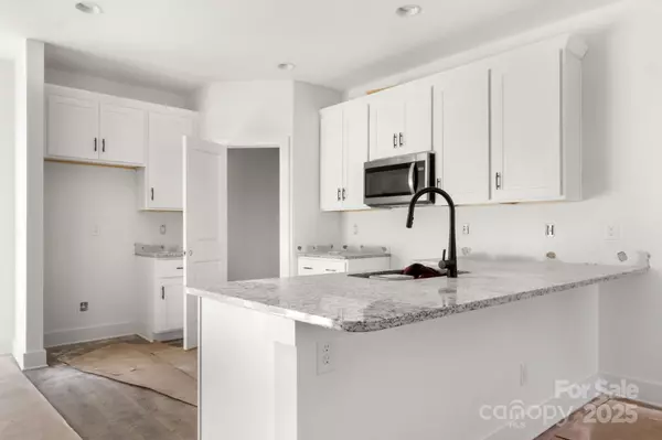 Harmony, NC 28634,115 Indian Wells CT