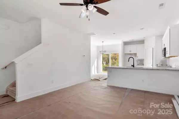 Harmony, NC 28634,119 Indian Wells CT