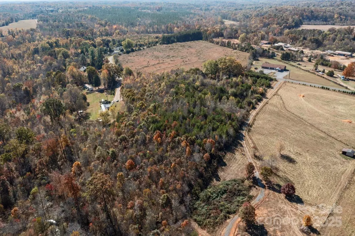 Claremont, NC 28610,2460 JB RD #2