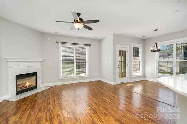 Charlotte, NC 28206,1508 Peaceful Way DR