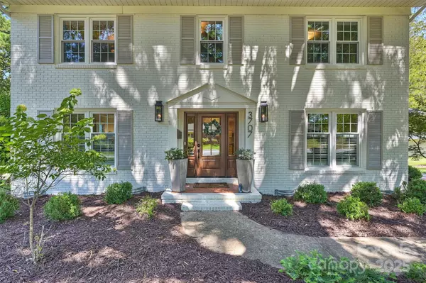 Charlotte, NC 28210,3707 Sulkirk RD