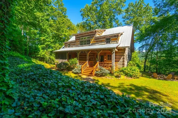 Sylva, NC 28779,246 Fiddle And A Bow LN