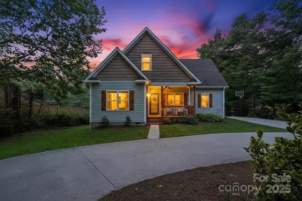 Spruce Pine, NC 28777,2089 Swiss Pine Lake DR