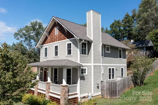 13 North ST, Asheville, NC 28801