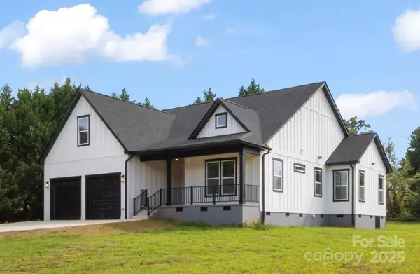 2589 Polo LN, Maiden, NC 28650