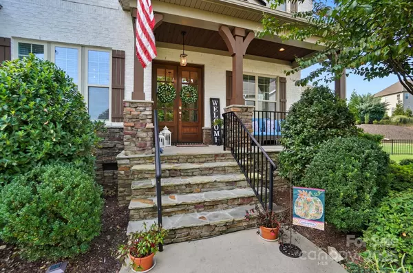 Fort Mill, SC 29708,546 Abelia LN