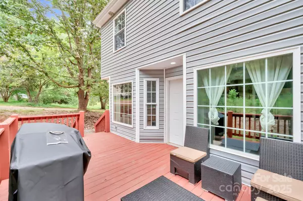 Vale, NC 28168,7575 Tanglewood DR