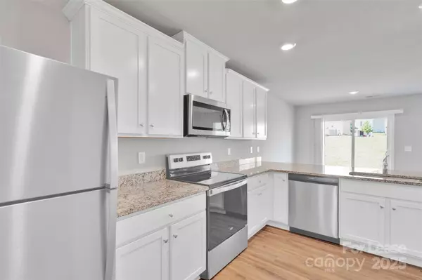 Charlotte, NC 28214,9330 Creedmore Hills DR