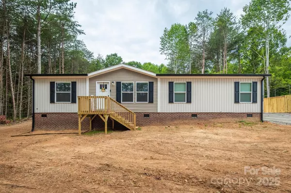 Statesville, NC 28677,152 Patchwork DR