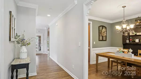 Matthews, NC 28104,5212 Shannamara DR