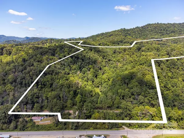 Canton, NC 28716,88 Ernest DR