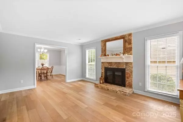 Charlotte, NC 28226,2707 Quailrush RD