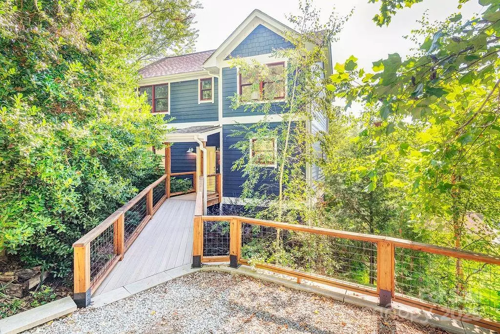 Asheville, NC 28806,60 Sunrise DR