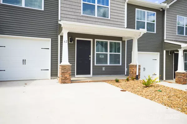 Asheville, NC 28806,62 Cain Hollow WAY