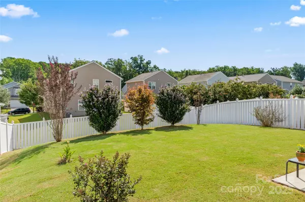 Charlotte, NC 28227,8929 Paddle Oak RD