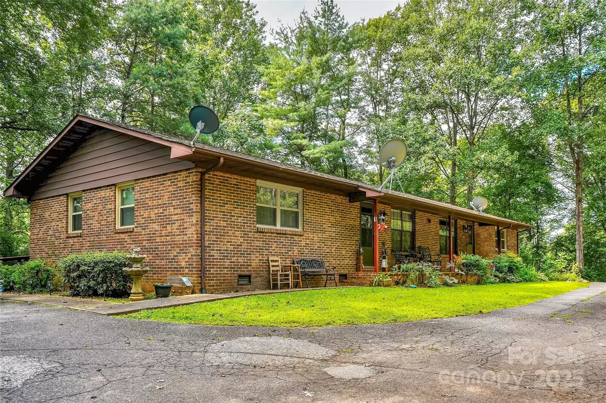 Marion, NC 28752,69 Mountain ST