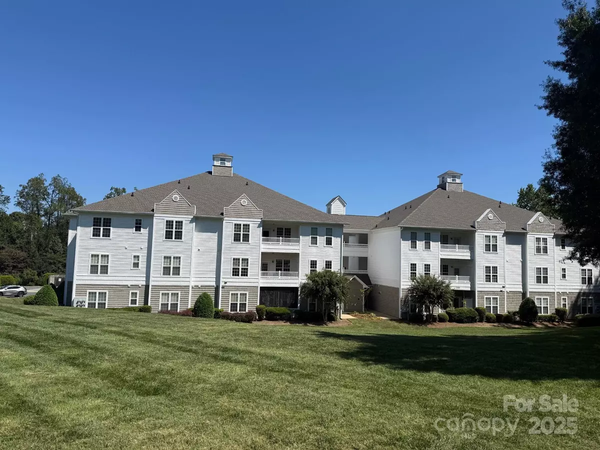 Cornelius, NC 28031,10125 Westmoreland RD