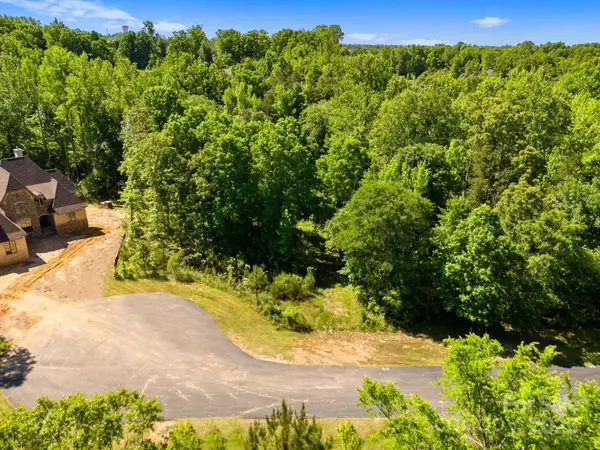 Indian Land, SC 29707,5152 Longbrooke CT