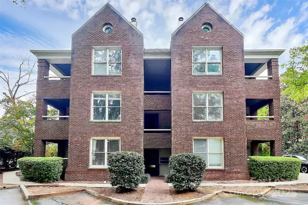 Charlotte, NC 28207,2220 Roswell AVE #A