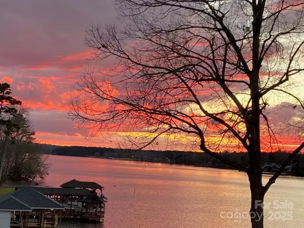 Mount Gilead, NC 27306,184 Windemere Pointe DR