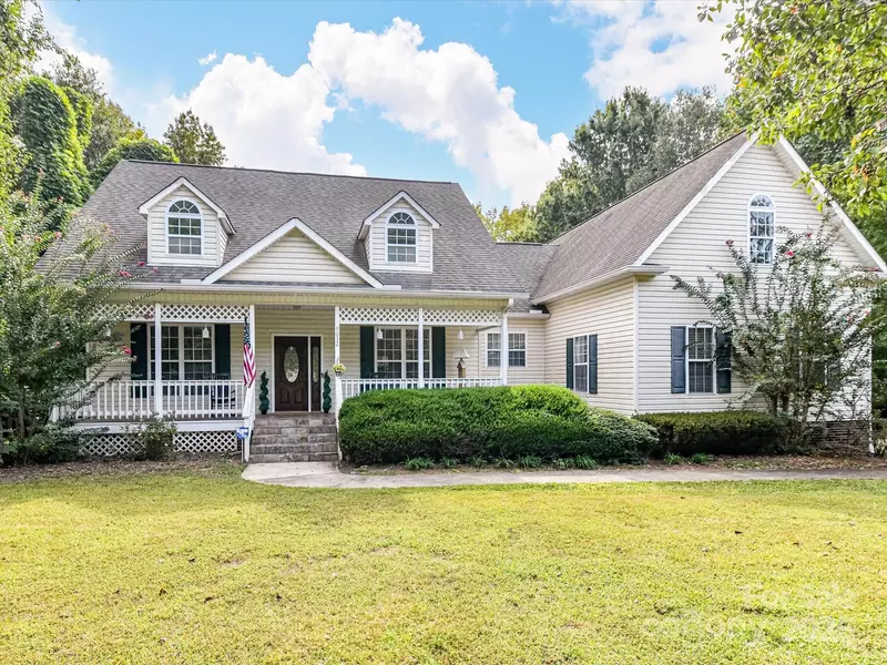9032 Possum Hollow RD, Fort Mill, SC 29707