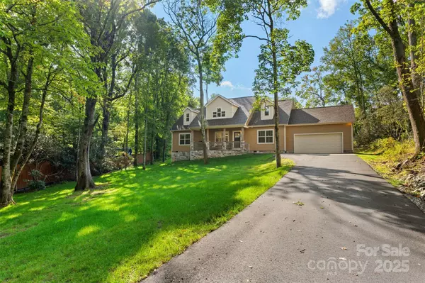 Blowing Rock, NC 28605,137 Red Wolf None