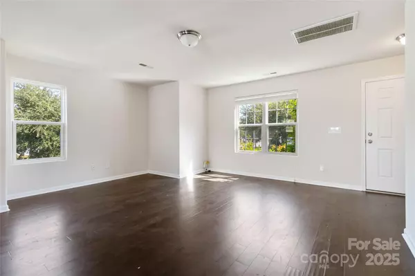 Charlotte, NC 28215,12107 Brittondale LN