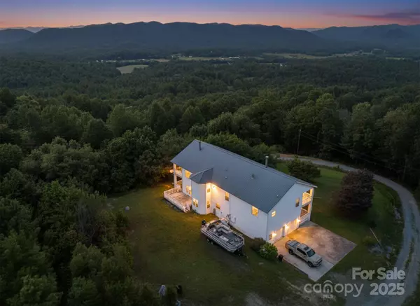 Lenoir, NC 28645,3575 Chetola DR