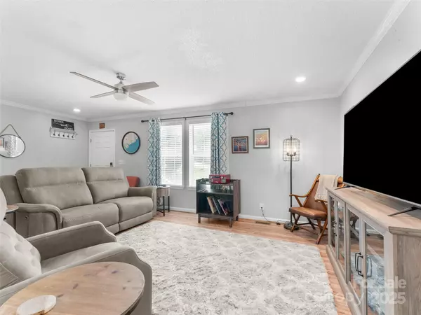 Flat Rock, NC 28731,143 Hollyhock CT