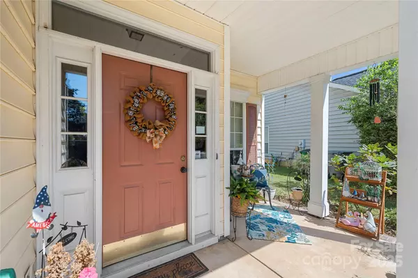 Charlotte, NC 28273,13233 Lampmeade LN