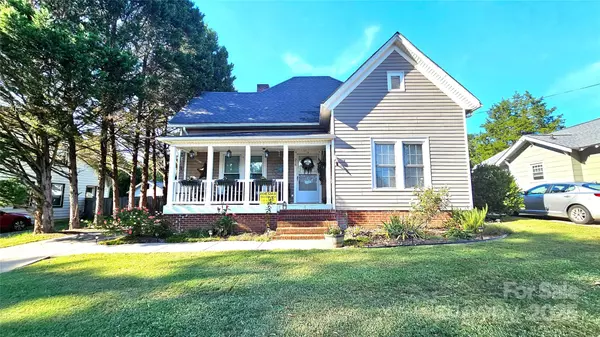 Albemarle, NC 28001,218 Wilson ST #A&B