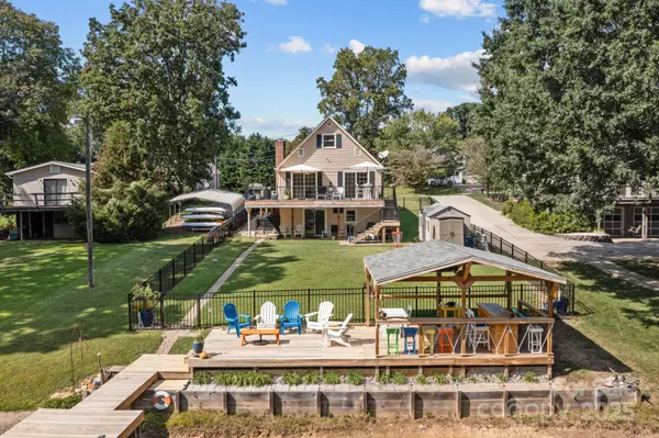 Mooresville, NC 28117,153 Bluewing LN