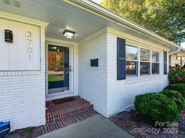 Charlotte, NC 28209,3701 Conway AVE