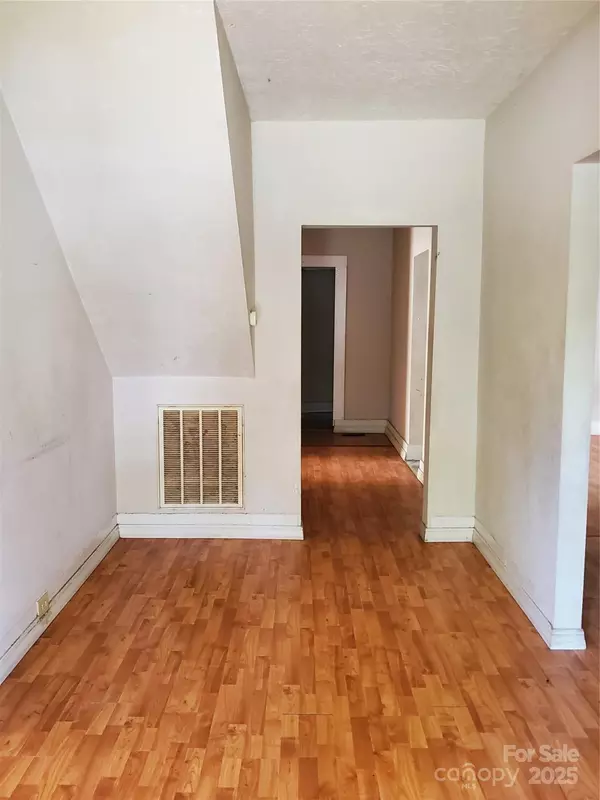 Spencer, NC 28159,414 S Rowan AVE