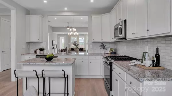 Charlotte, NC 28215,4424 Moxie WAY