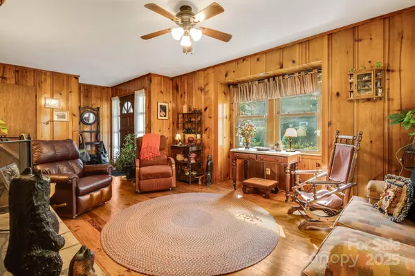 Flat Rock, NC 28731,371 Kinross DR