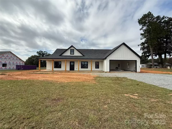 1568 Pleasant Grove Church RD, Crouse, NC 28033
