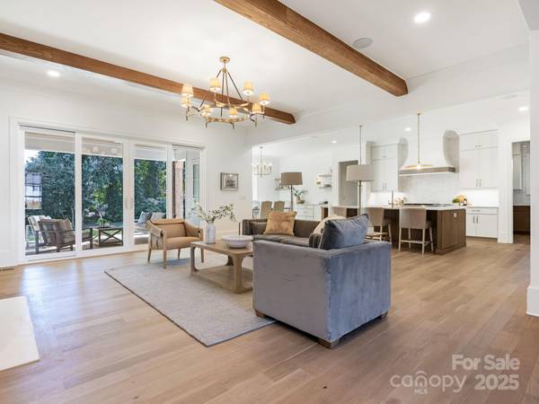 Charlotte, NC 28211,1511 Cavendish CT