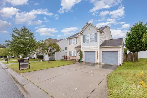 Dallas, NC 28034,1119 Blue Topaz DR