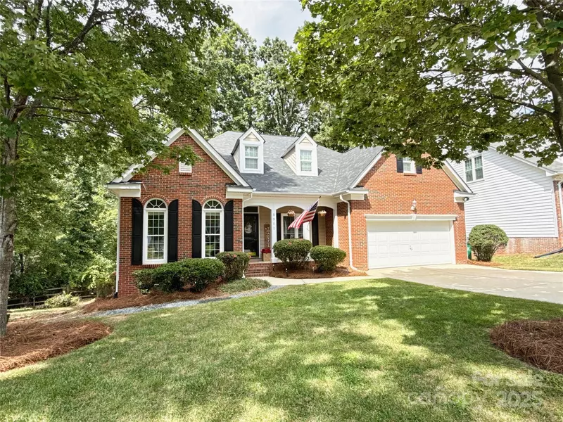 5911 Swanston DR, Charlotte, NC 28269