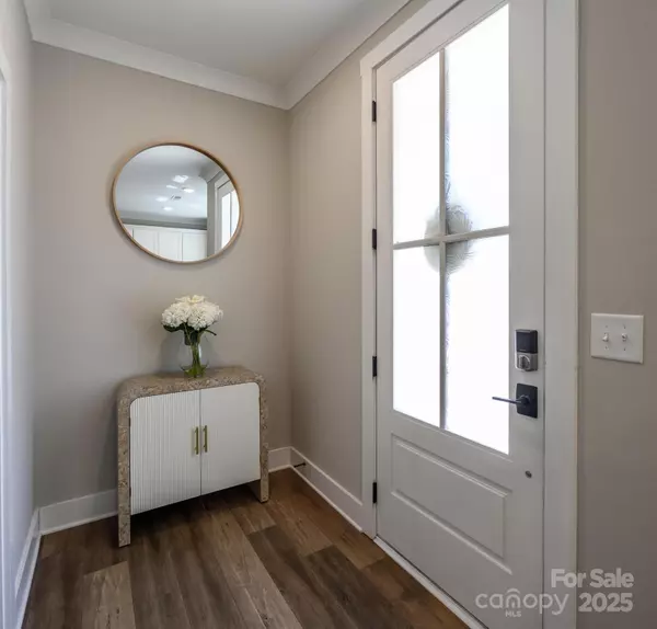 Mooresville, NC 28117,114 Glencoe LN #102