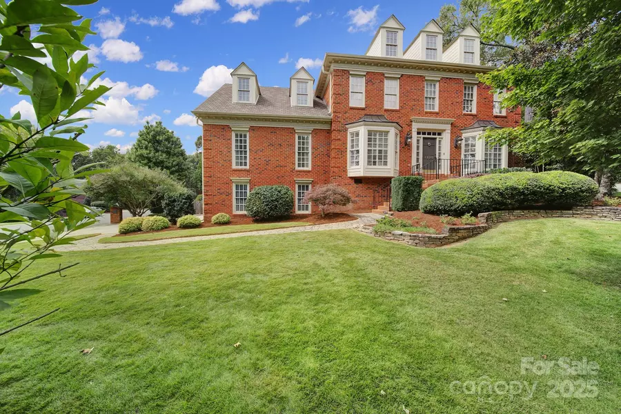 1225 Sydney DR, Charlotte, NC 28270