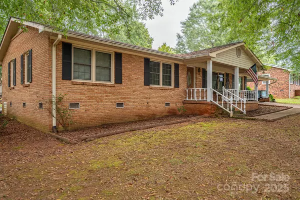 Shelby, NC 28152,712 Maynard ST