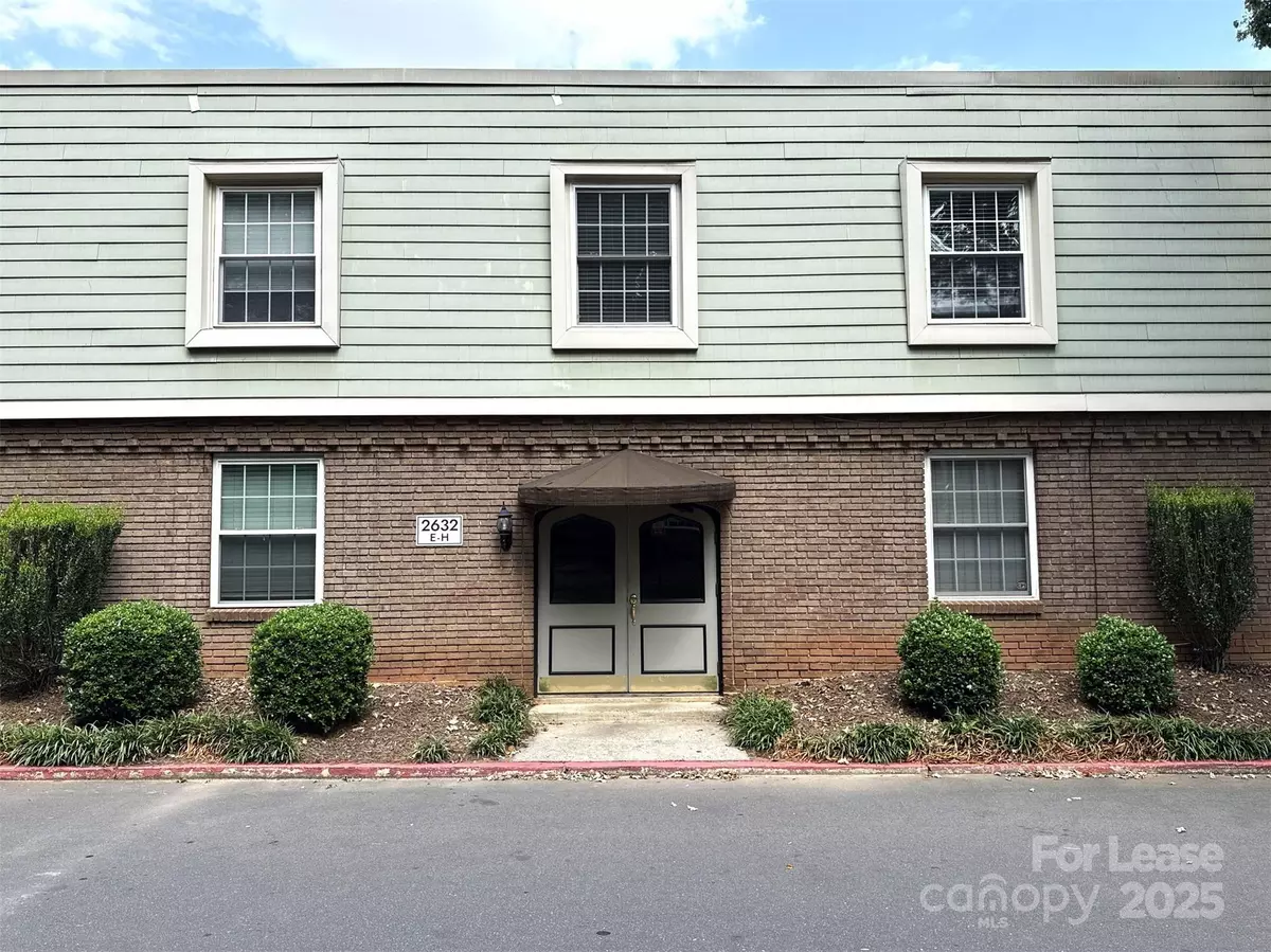Charlotte, NC 28209,2632 Park RD #F