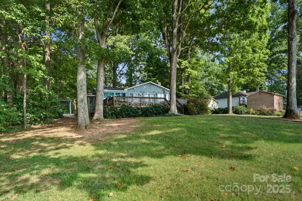 Denver, NC 28037,1765 Dogwood Hill DR