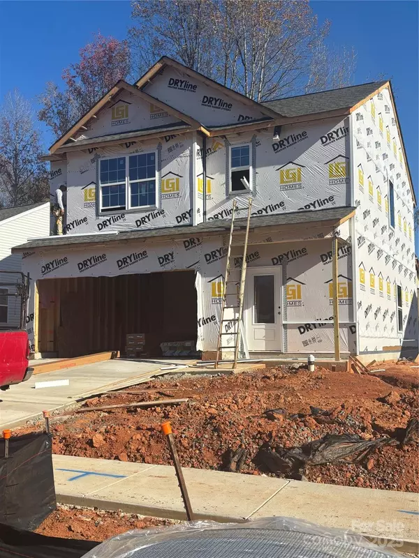 7323 Jerimoth DR, Charlotte, NC 28215