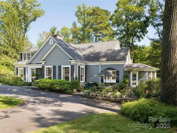 Asheville, NC 28803,19 Greenwood RD