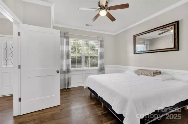 Mooresville, NC 28115,147 Kingsway DR