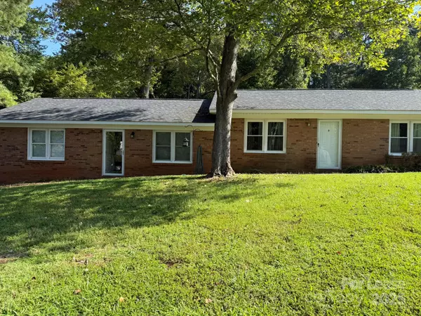 Denver, NC 28037,5597 Wrenn DR #99